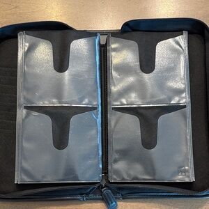 Case Logic Caselogic Black Zip Portfolio CD and/or DVD case holds 64
